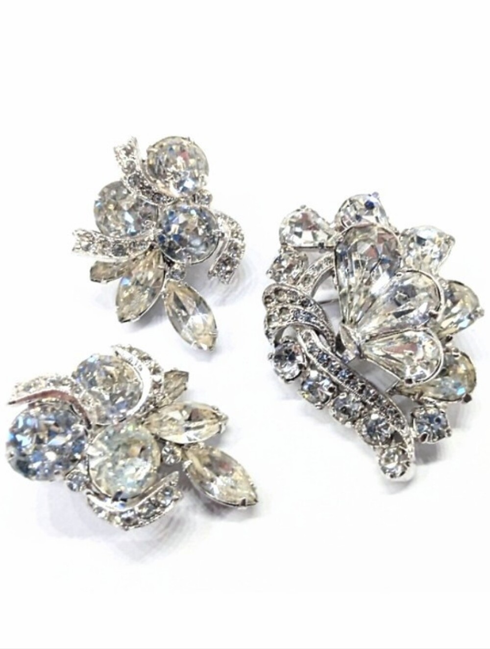 Vintage Eisenberg Signed Brooch And Earrings